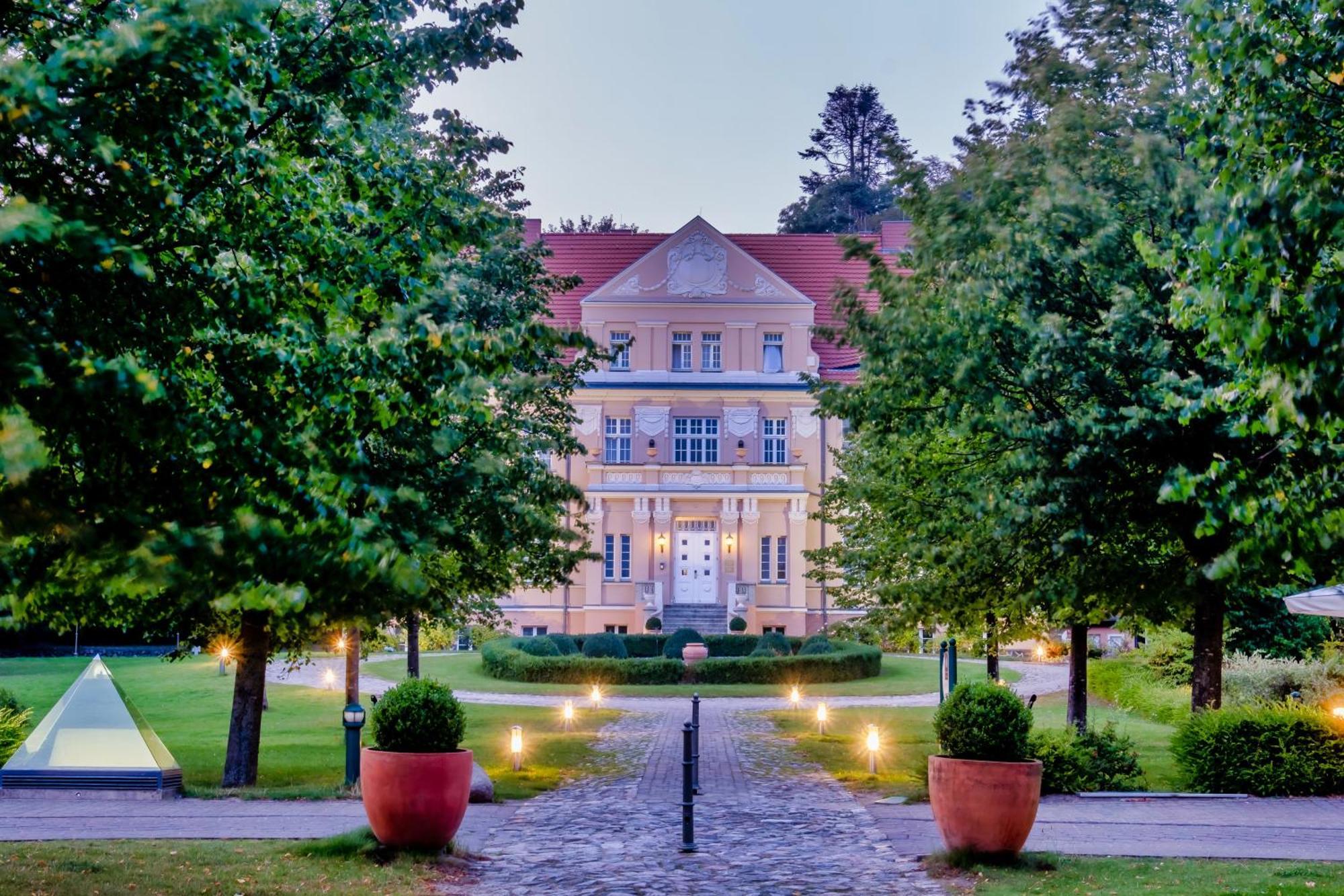 Precise Resort Ruegen - Hotel & Splash Erlebniswelt Sagard Zewnętrze zdjęcie
